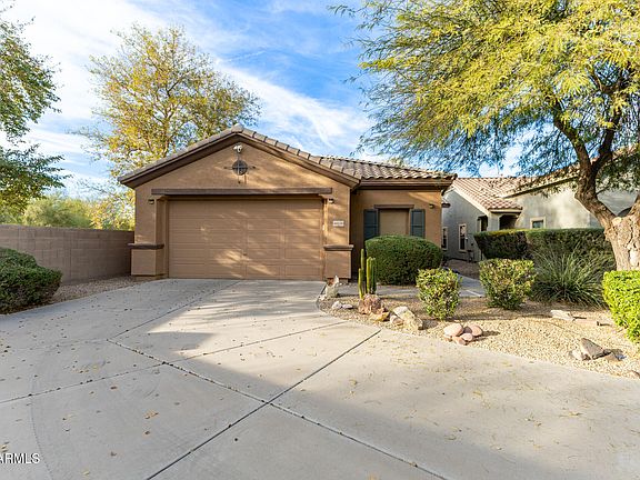 2nd image of 40136 W CATHERINE Drive