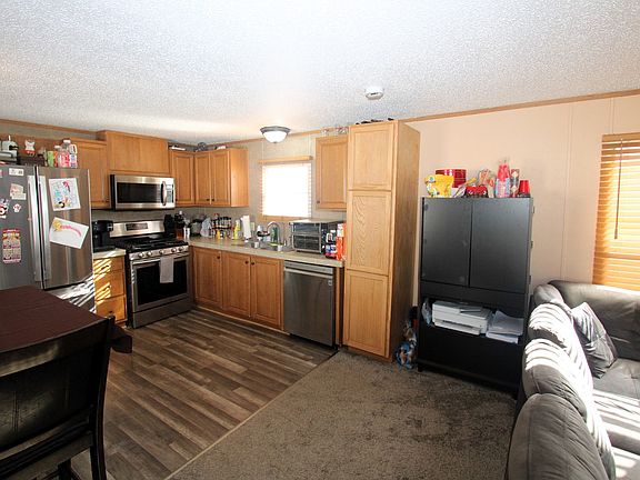 5th image of 35 Cedar St