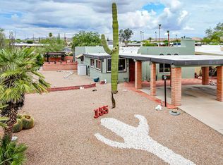 155 W Calle De Las Profetas, Green Valley, AZ 85614