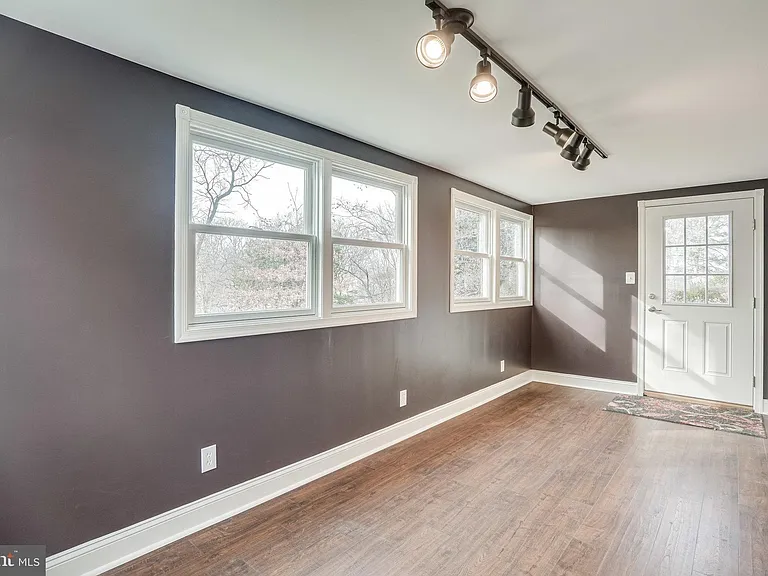 4107 Byrd Ct — Photo 6