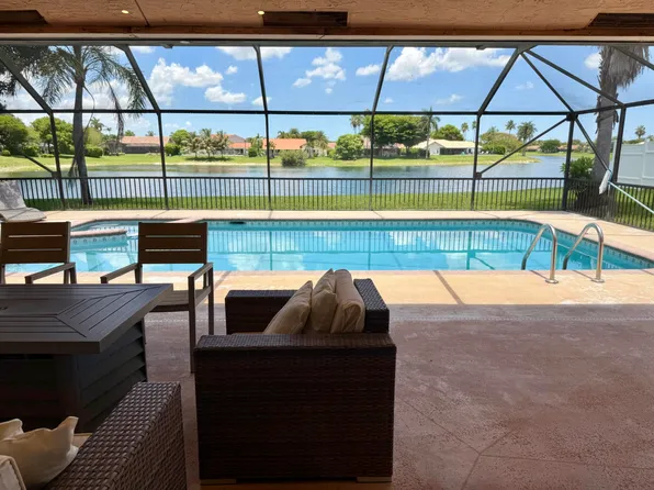 20725 Waters Edge Ct, Boca Raton, FL 33498