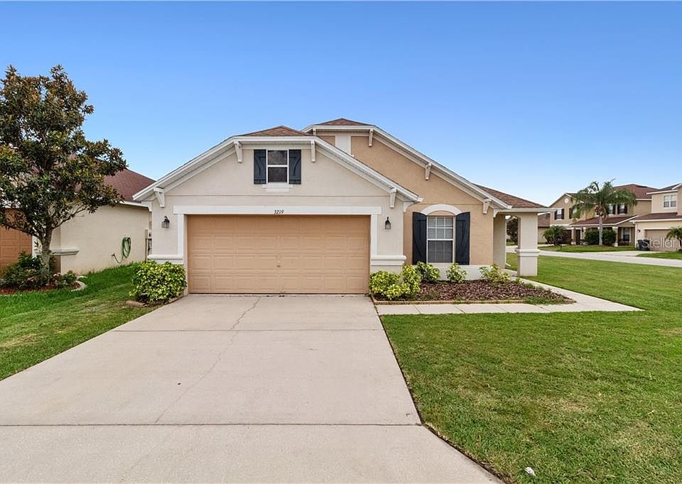 1st image of 3219 Ogden Dr