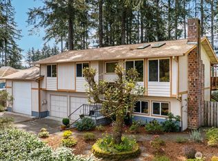 31 E Wysteria Ct, Shelton, WA 98584