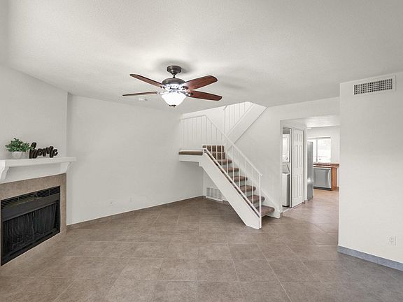 5th image of 4901 E Kelton Ln Unit 1217