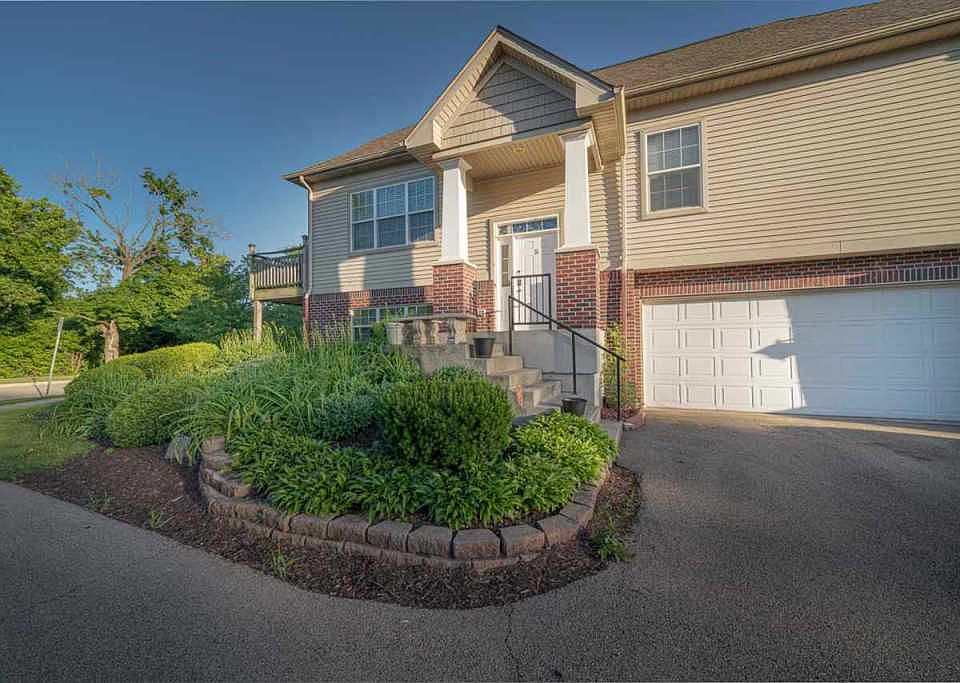 1st image of 2429 River Oaks Ln Unit 5