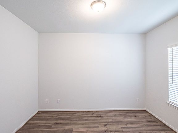 2nd image of 13114 Villa Sola Dr