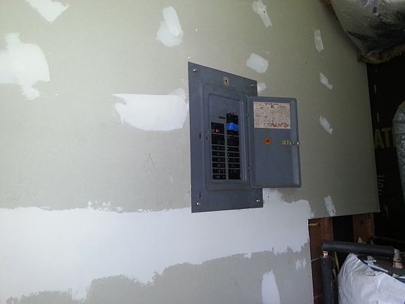 4th image of 309 Crandell St