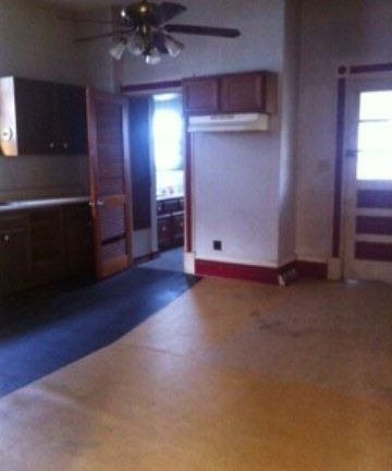 2nd image of 1611 Summit St