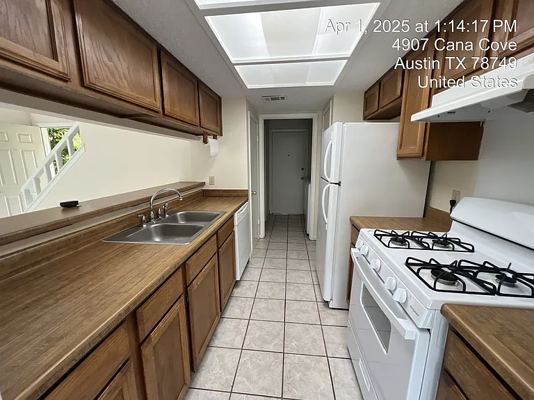 4907 Cana Cv #B — Photo 2