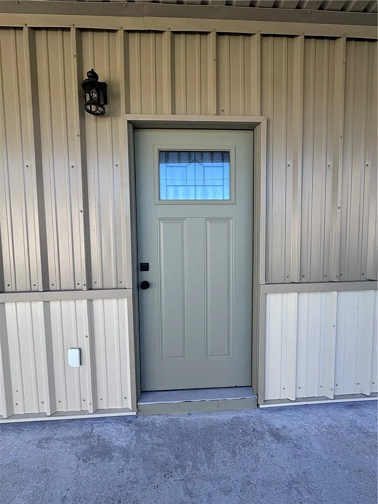 2 bed, 1.0 bath, 1080 sqft, $1,700 — Photo 2