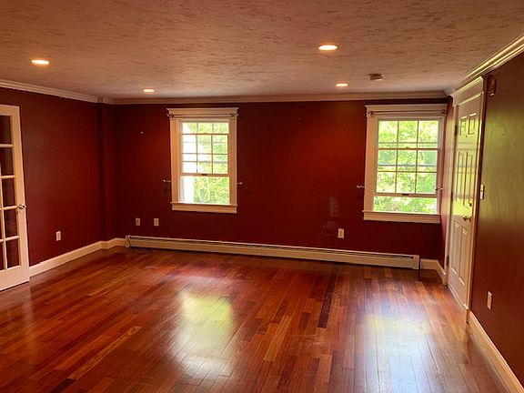 Living Room | view 3