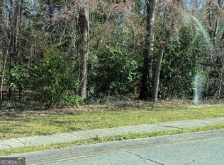 128 Oakview Club Dr, Macon, GA 31216