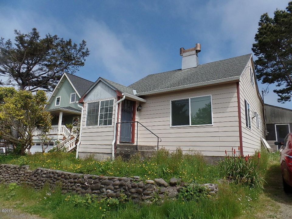 1st image of 3116 SW Beach Ave