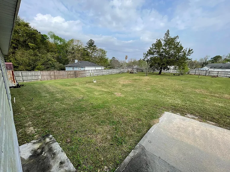 4022 Foxridge Ln — Photo 10