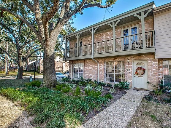 2nd image of 10284 Briar Forest Dr #26/1