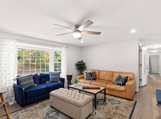 4 Harding Rd, Portsmouth, NH 03801