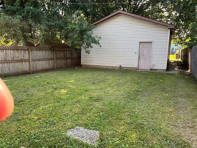 1158 Laurel St #1 — Photo 12