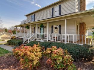 16434 Grapperhall Dr, Huntersville, NC 28078