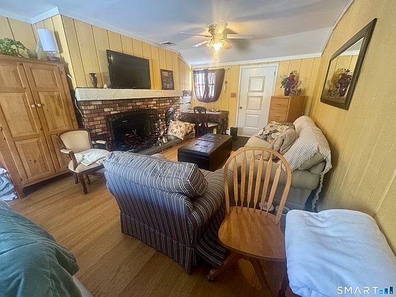 3rd image of 124 Old Tannery Road