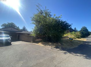 3505 SW 98th Ave, Portland, OR 97225