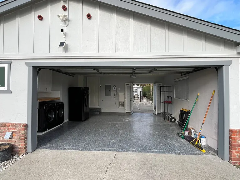 4823 Morwood Dr — Photo 33