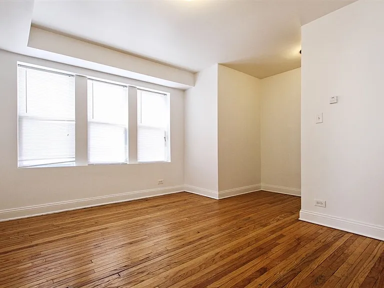 6104 S Campbell — Photo 24