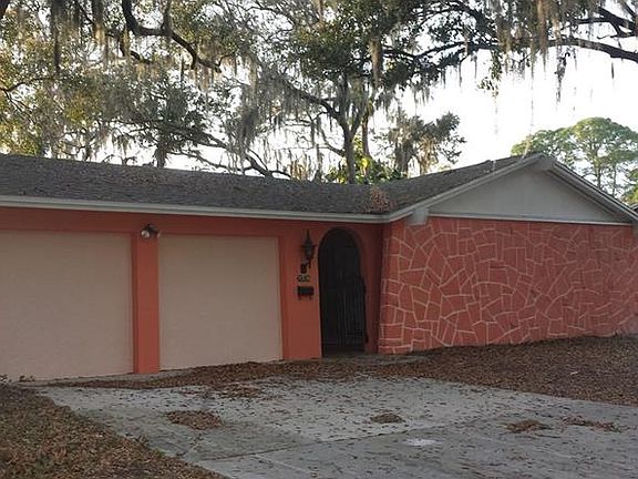 2nd image of 7006 Gateway Ct