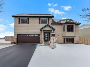 2213 Birn Hill Dr, Faribault, MN 55021