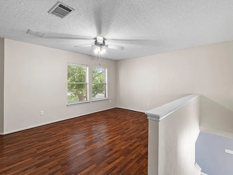 1704 Matagorda Dr — Photo 19