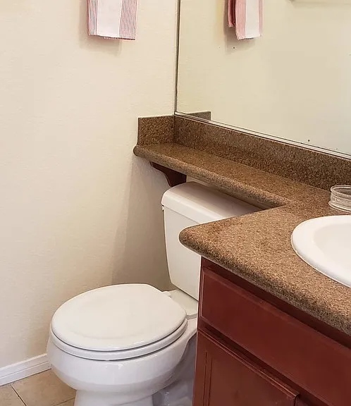 734 Salem Ct — Photo 12