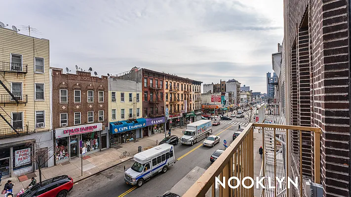 Rented by Nooklyn NYC LLC | media 32