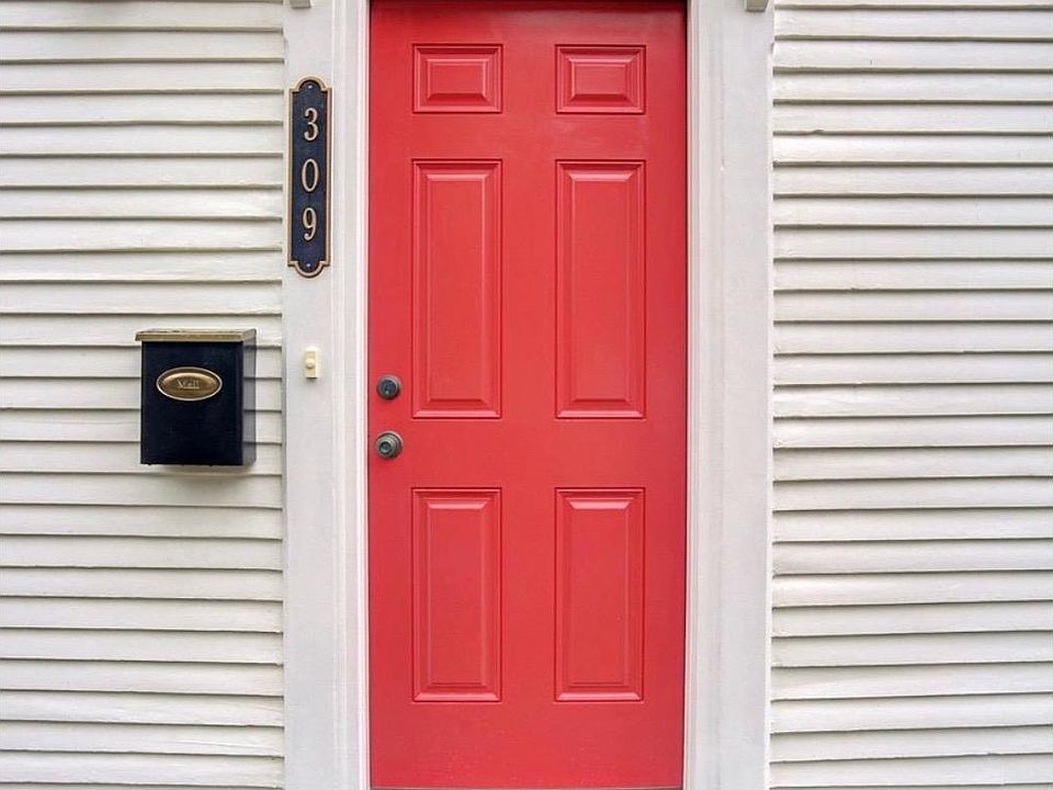 1st image of 309 N 3rd St