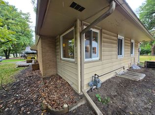 1819 SW Mission Ave, Topeka, KS 66604