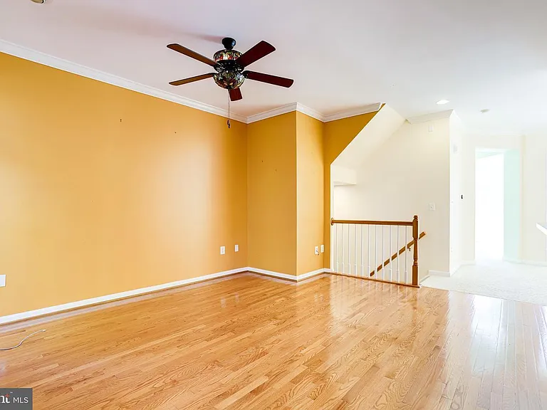 family room leading to basement stairs