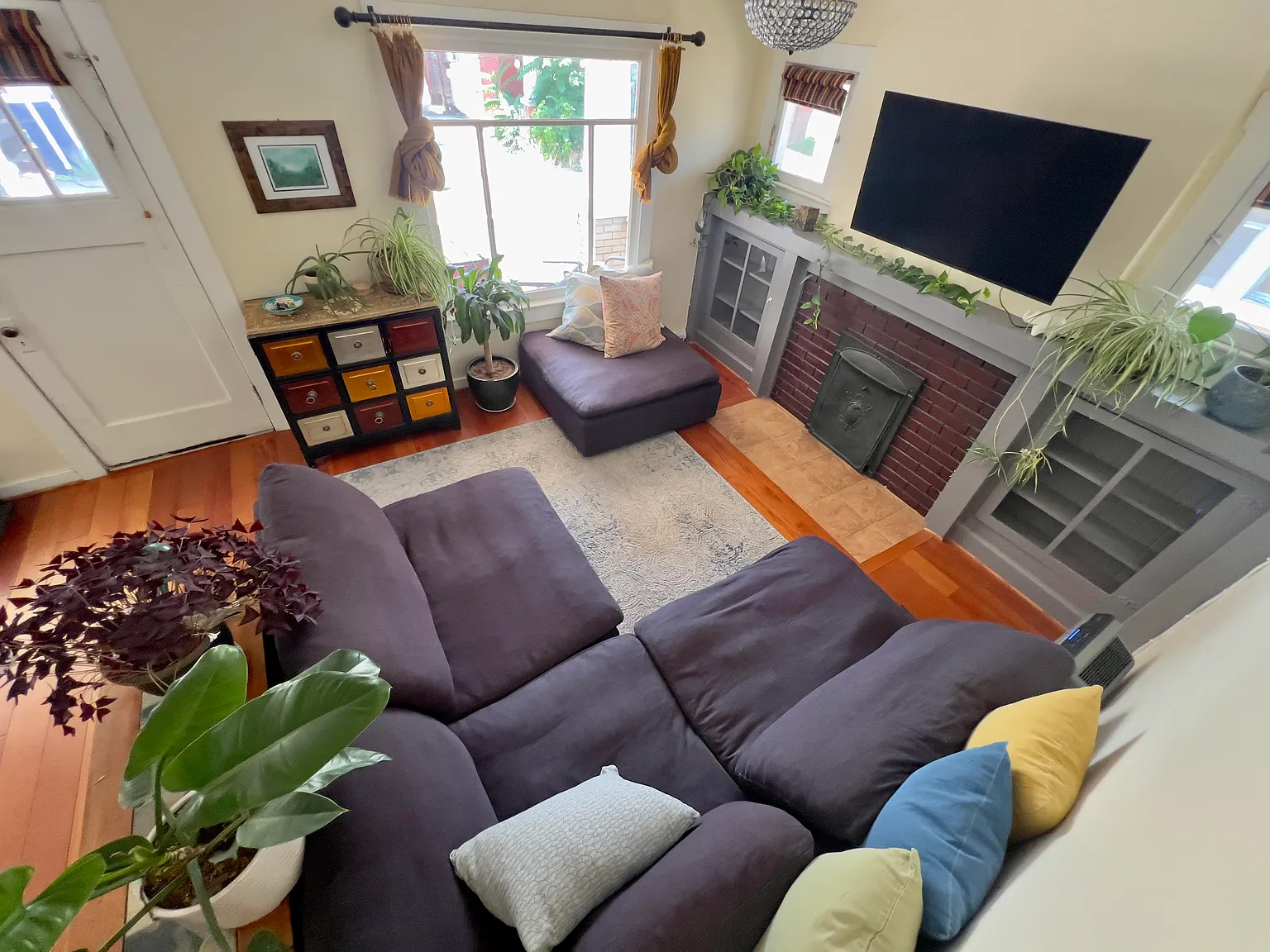 2 bed, 1700 sqft, $2,800 — Photo 3