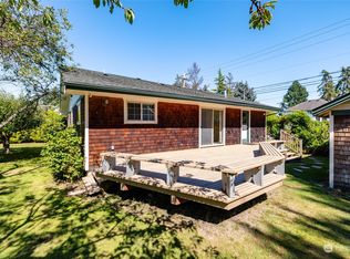 314 Caledonia St, La Conner, WA 98257