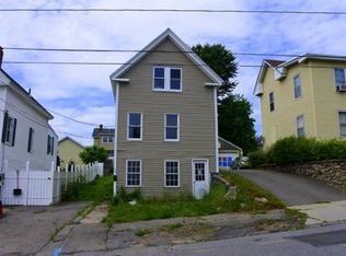 84 Clark St, Clinton, MA 01510