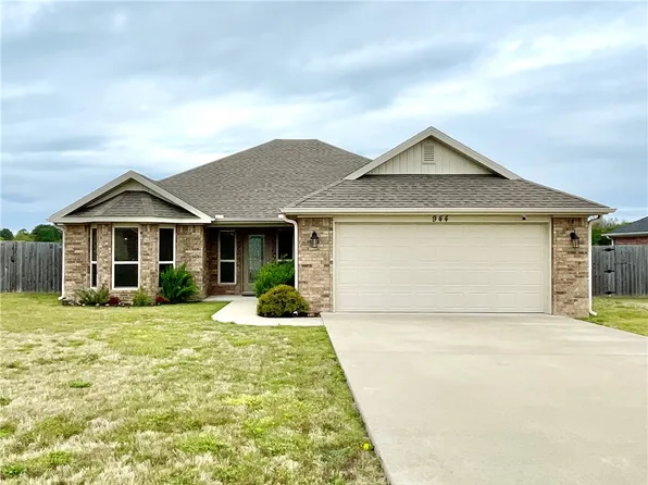 944 White Oak St, Elkins, AR 72727