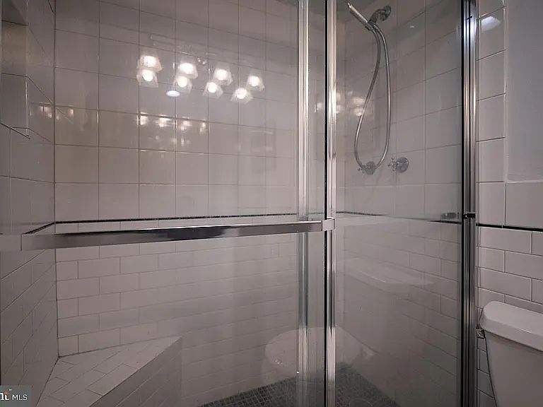 1st image of 950 25th St NW #606N