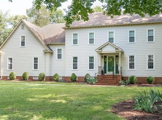 506 Wellshire Pl, Chester, VA 23836