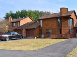 114 Murray Hill Rd, East Stroudsburg, PA 18302