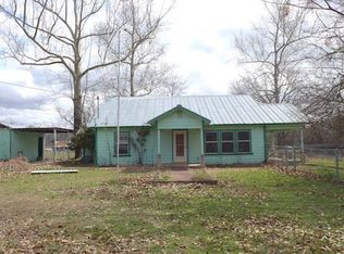 207 3rd St, Comfort, TX 78013