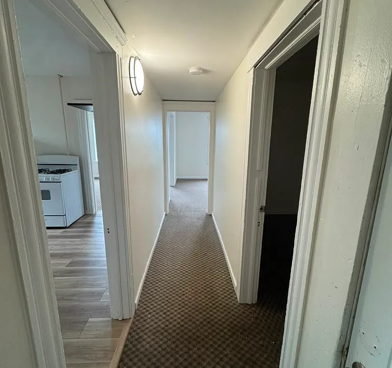 202 E Belden Ave #7