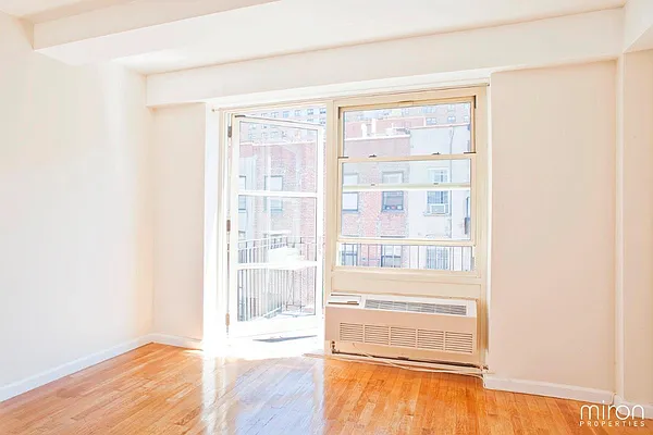 Rented by Miron Properties | media 14