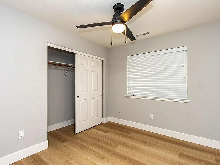 757 Waddell Way — Photo 8