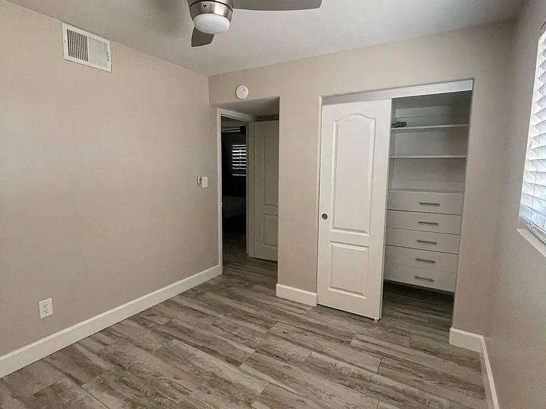 509 E Vista Del Cerro Dr — Photo 10