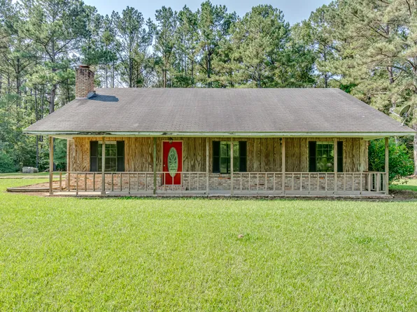 52 Barron Dr, Sontag, MS 39665