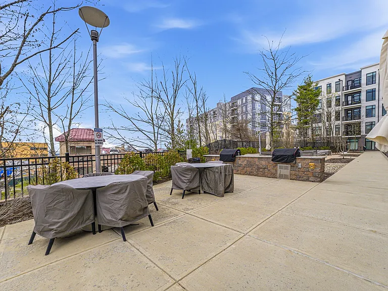 191 Washington St #711 — Photo 10