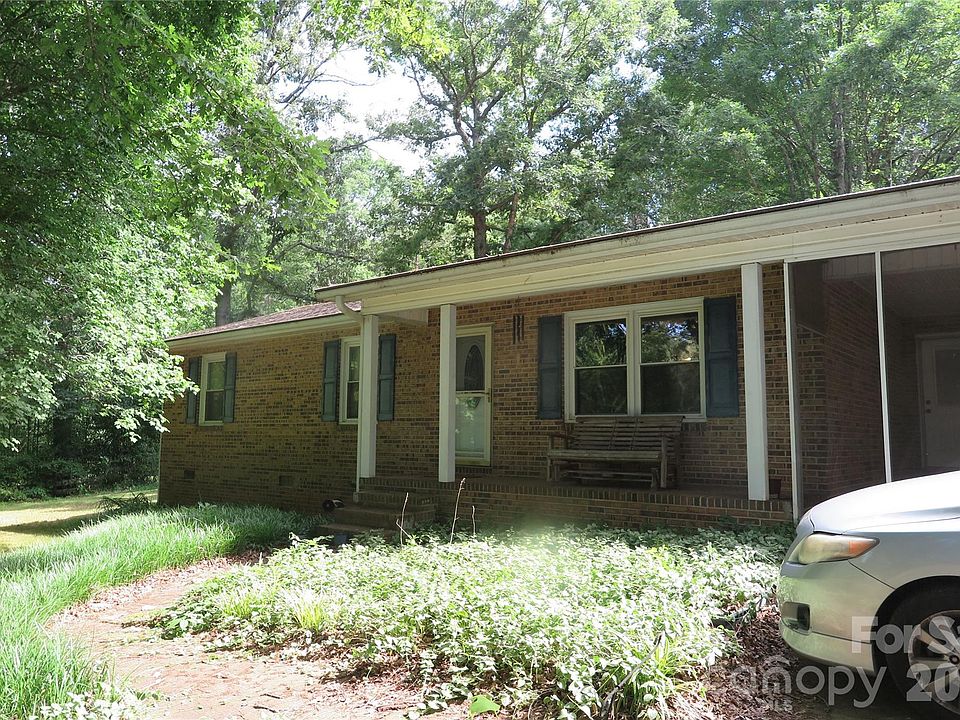 1st image of 112 Glenn Oaks Dr