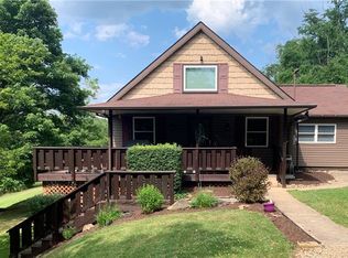 895 Edmon Rd, Apollo, PA 15613